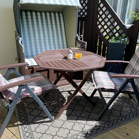 Ferienvilla Waldstrasse Nr. 4 * Heringsdorf (Usedom)